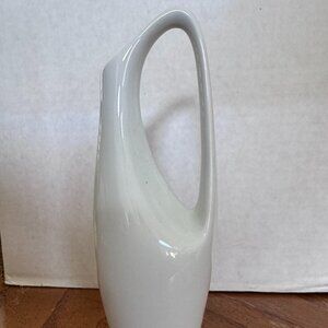 Hans Wohlrab for Rosenthal 1956 7x2x1" white asymmetrical porcelain vase